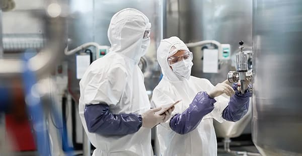 Chemical plant workers and mesothelioma risk