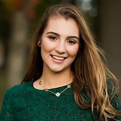 Isabella Toth